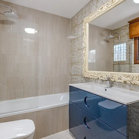 4bed Private Pool En Los Cristianos